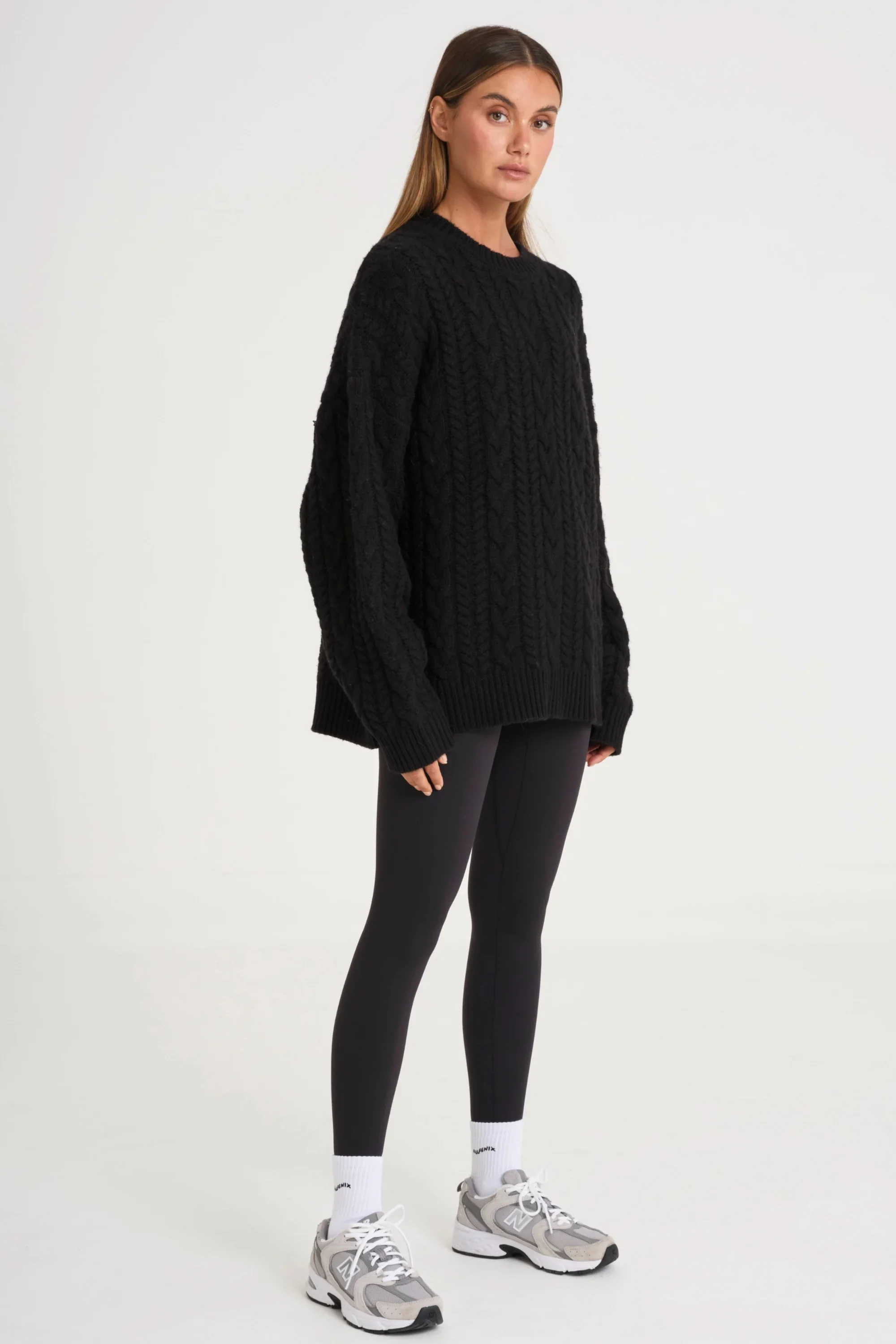 Oversized Crew Neck Cable Knit - Image 4