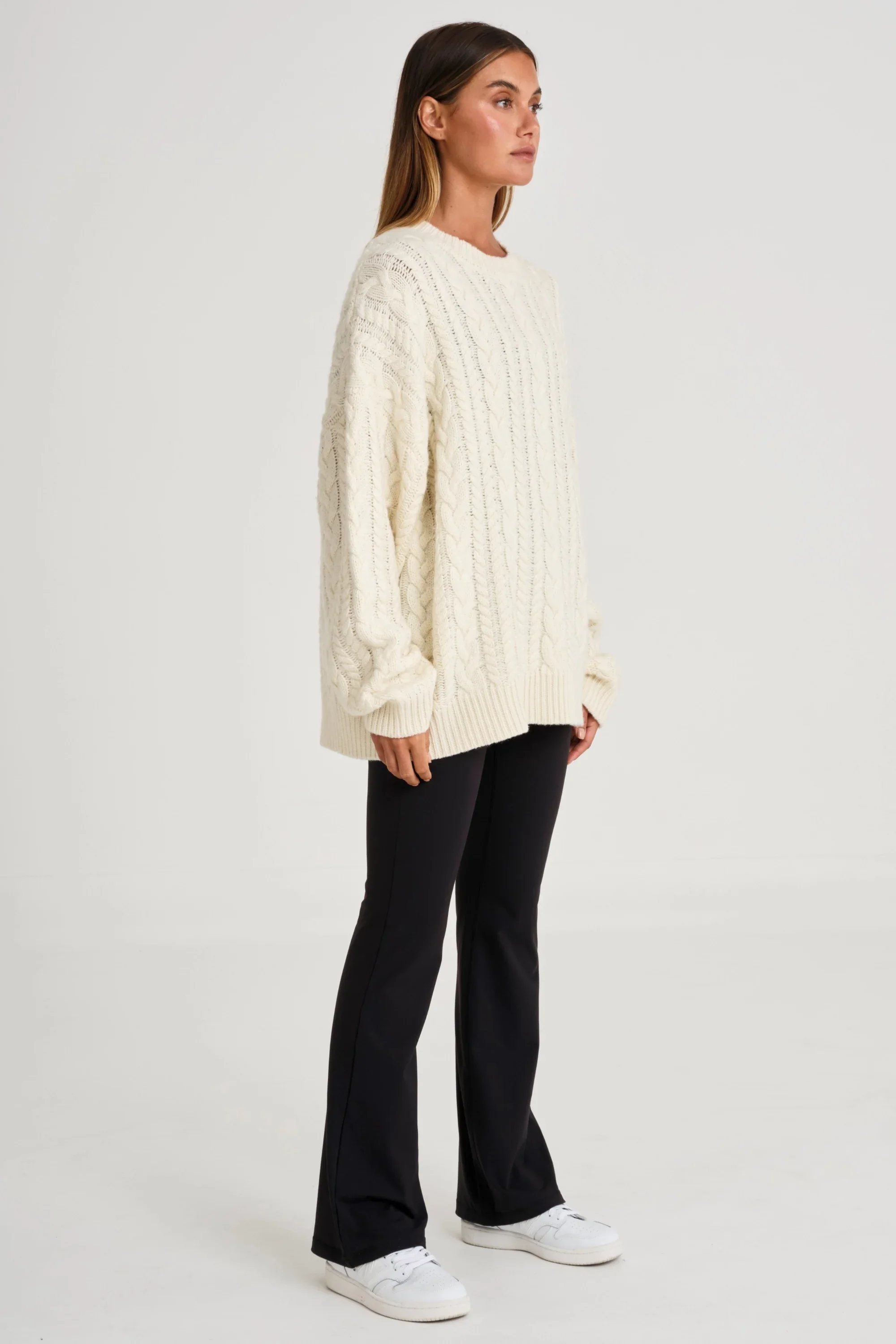 Oversized Crew Neck Cable Knit - Image 4