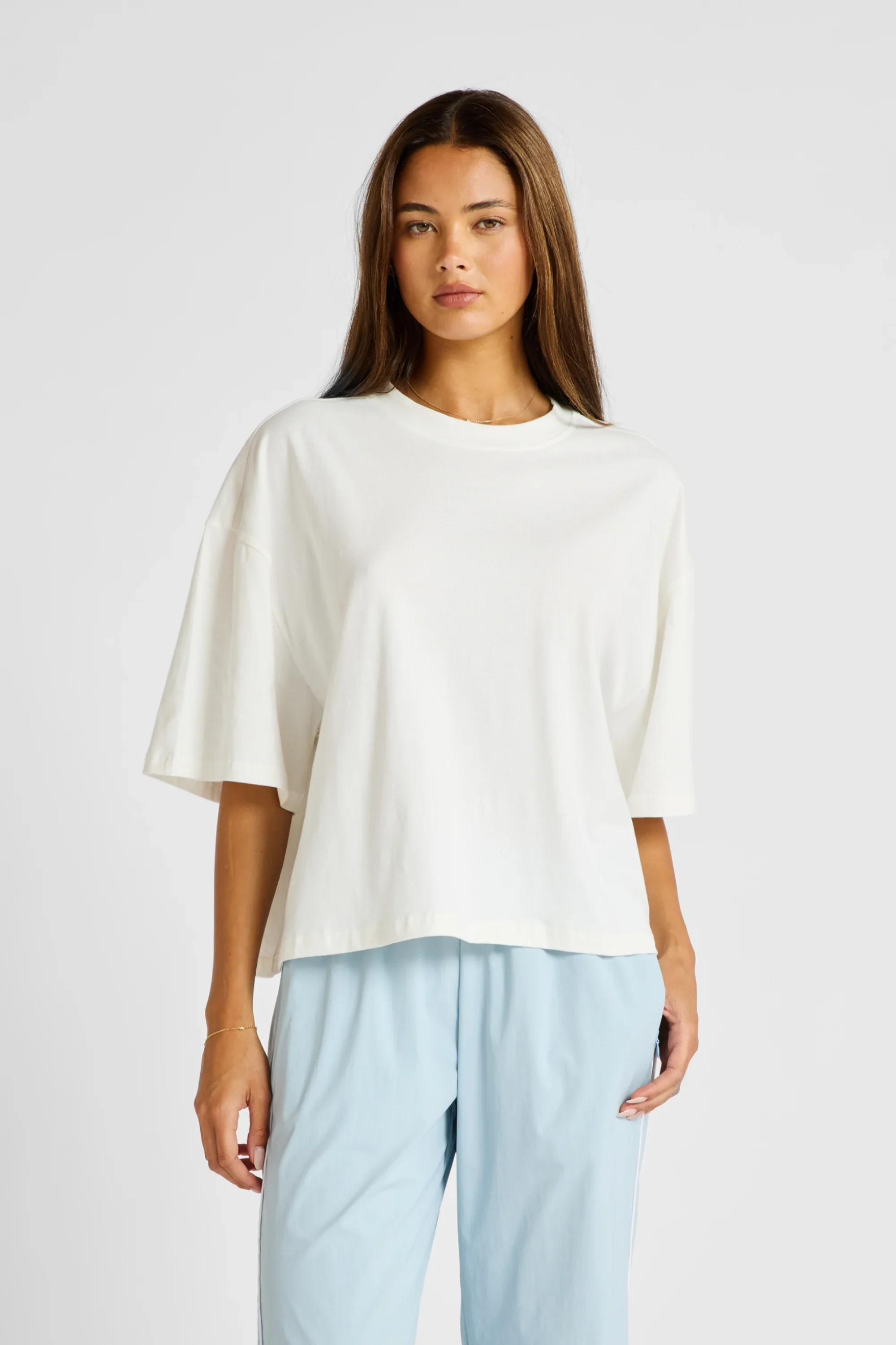 Oversized Cropped Tee - Image 3