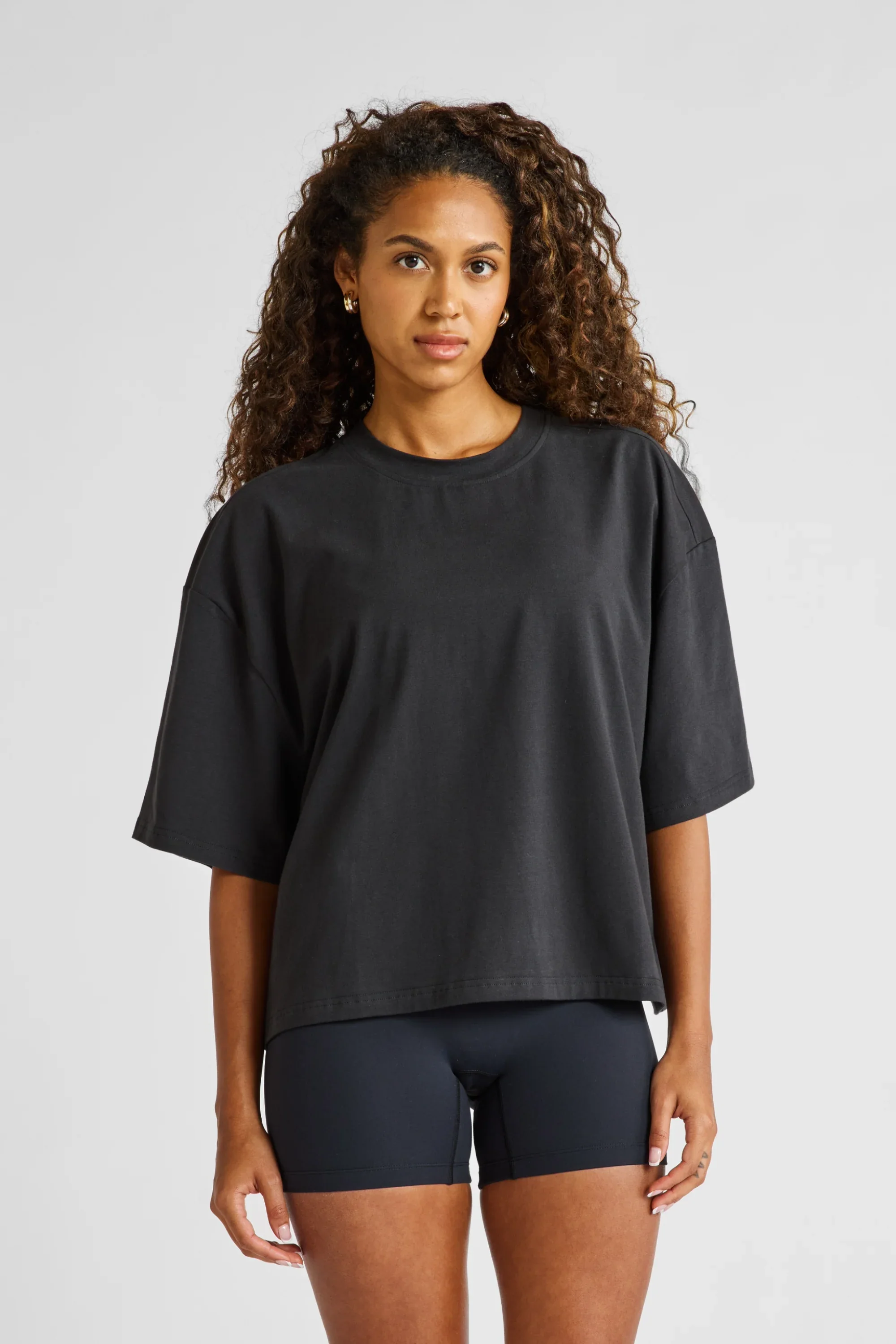 Oversized Cropped Tee - Image 3