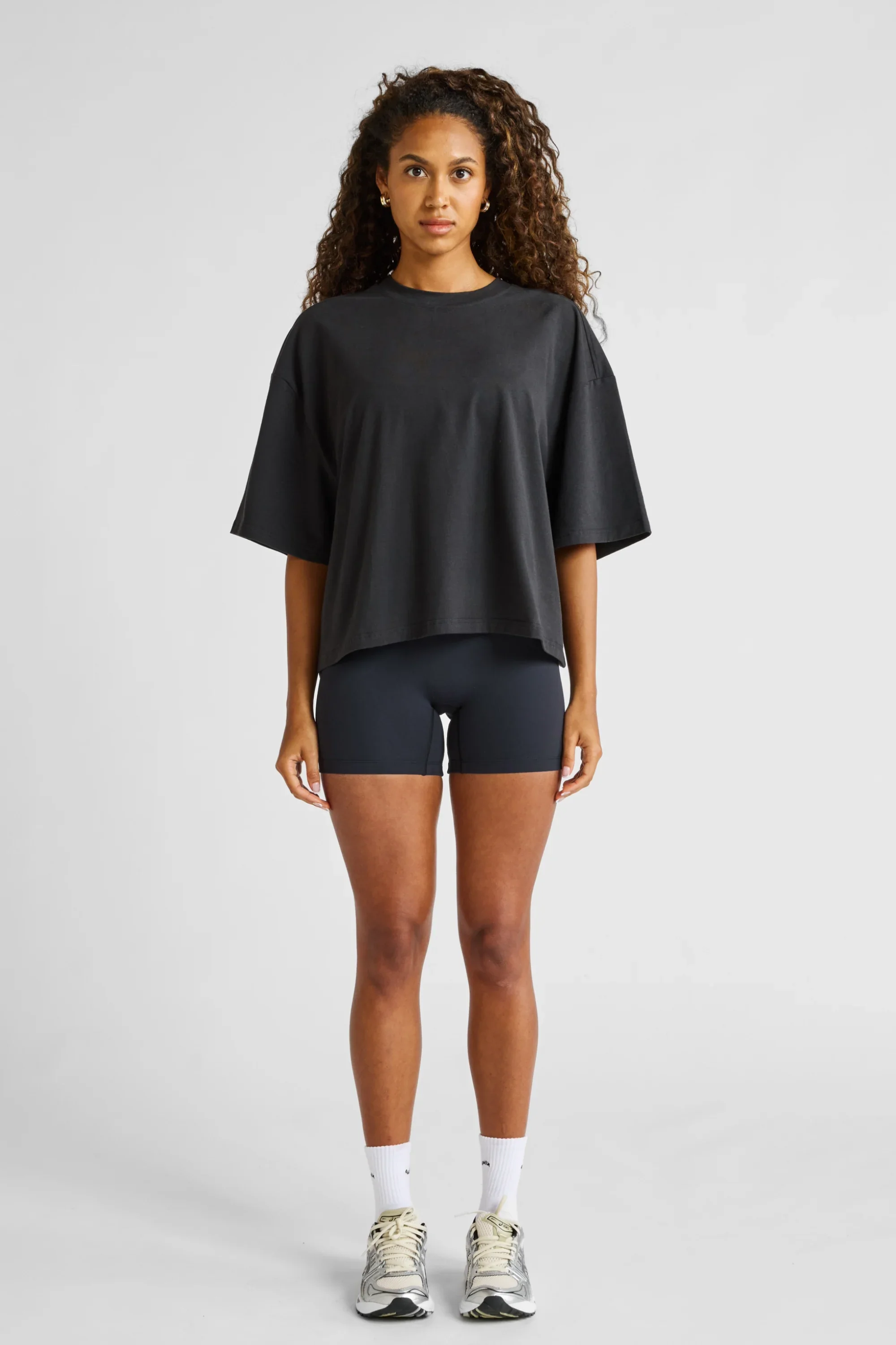 Oversized Cropped Tee - Image 4