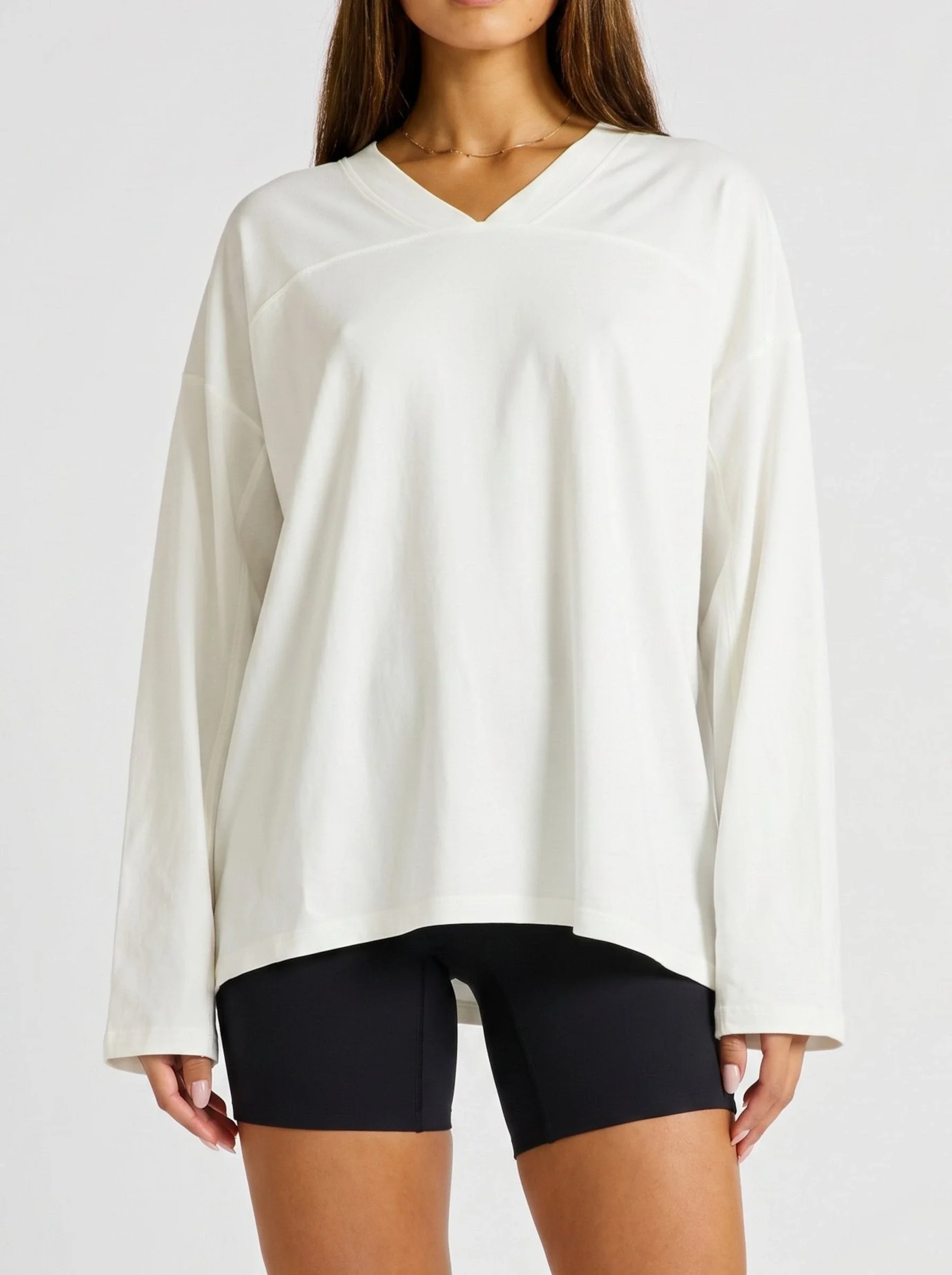 Oversized V-Neck Long Sleeve - Image 3