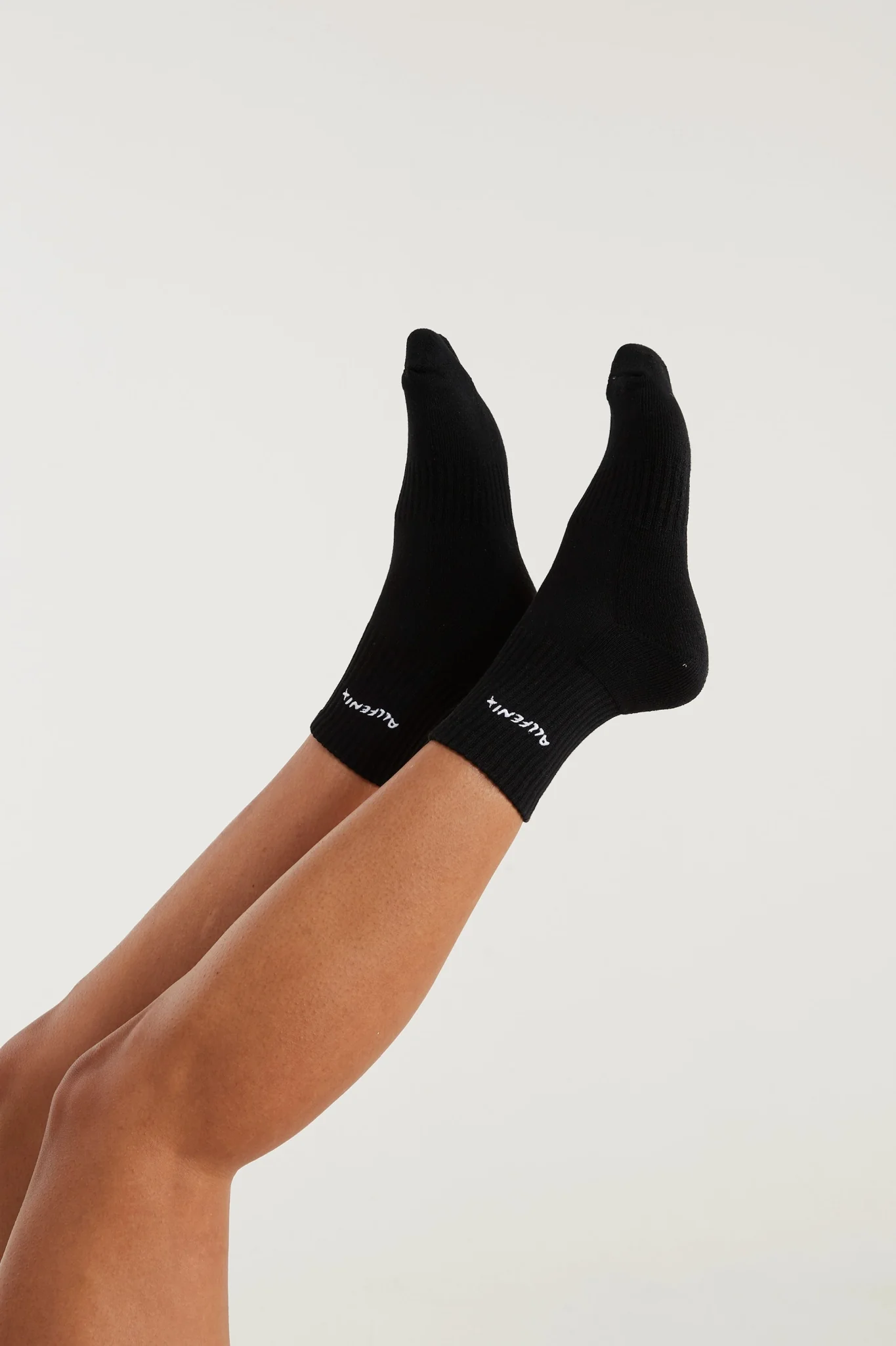 Waves Socks - Image 3